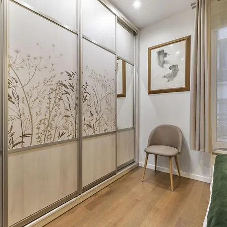 Apartment Idole